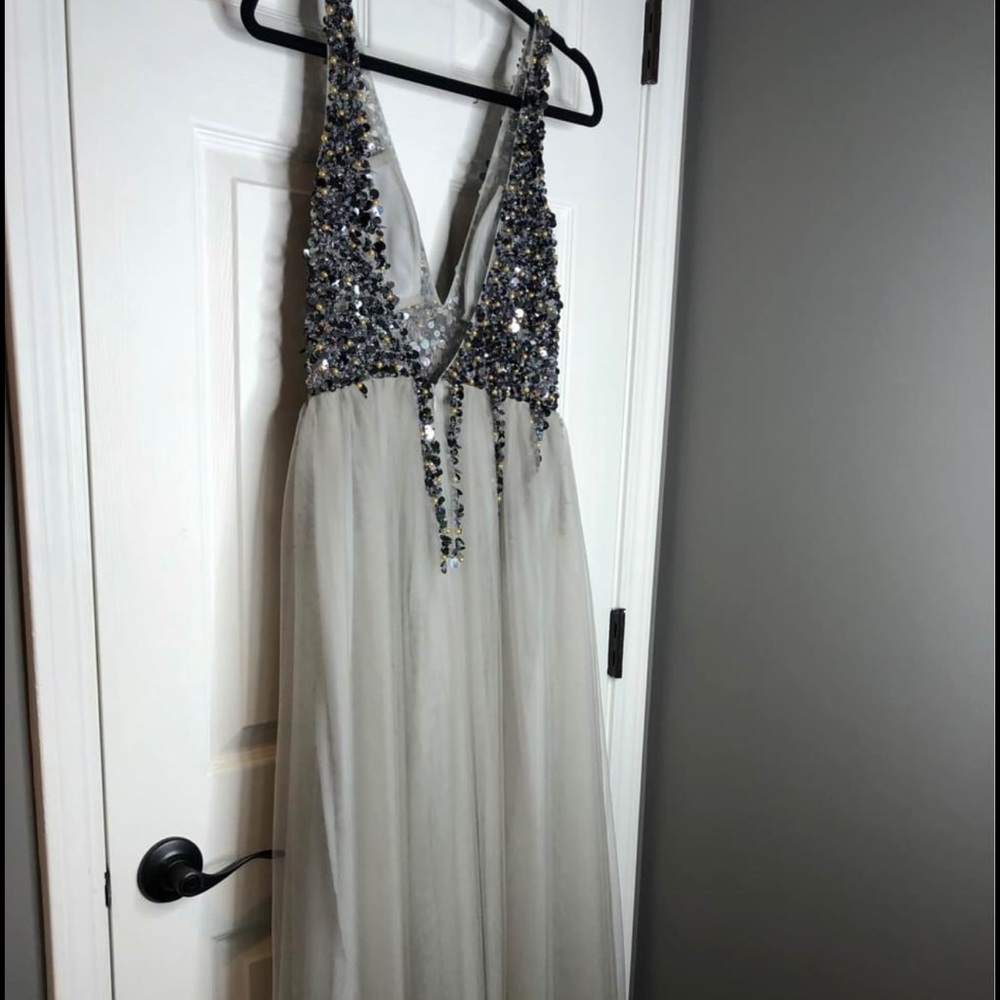 JJs House Tulle dress - Picture 7 of 7